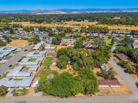 210 Gilmore Rd, Red Bluff, CA 96080 photo 11