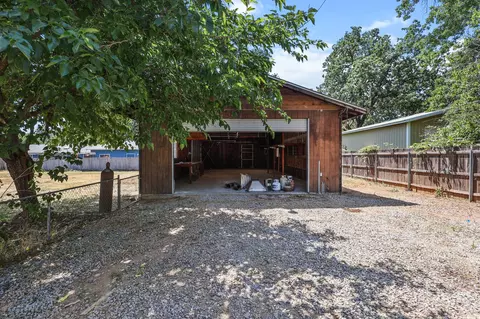 19017 Snowflake Ln, Redding, CA 96003 photo 35