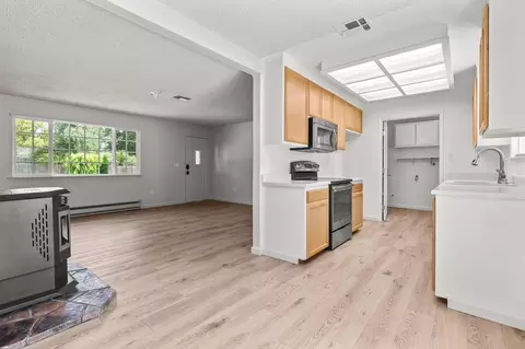 19017 Snowflake Ln, Redding, CA 96003 photo 17