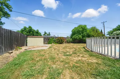 2034 Wilder Dr, Redding, CA 96001 photo 27