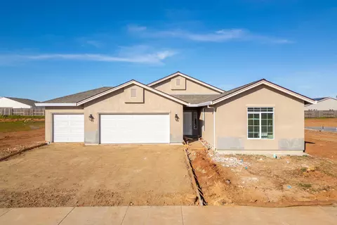 2526 Lawn Ln, Redding, CA 96002 photo 3