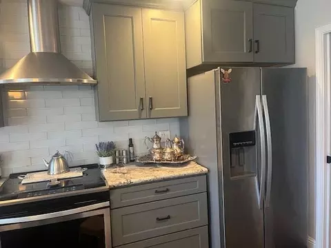 Kitchen - 3837 Appalachian Way, Redding, CA 96001 photo 2 of 3