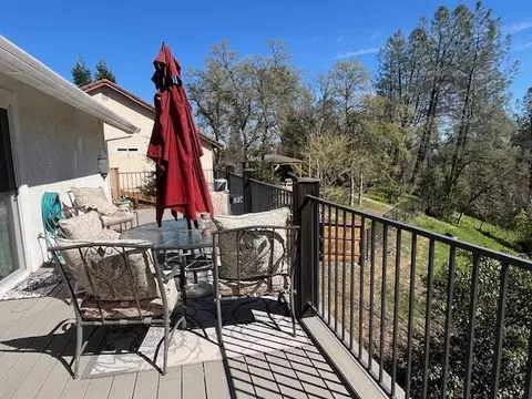Exterior - 3837 Appalachian Way, Redding, CA 96001 photo 14 of 15