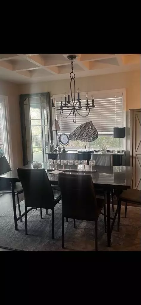 Dining - 3837 Appalachian Way, Redding, CA 96001 photo 1 of 2