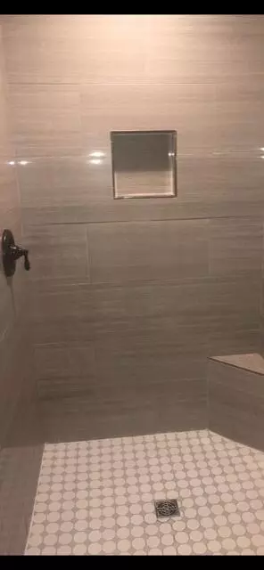 Bath - 3837 Appalachian Way, Redding, CA 96001 photo 3 of 3