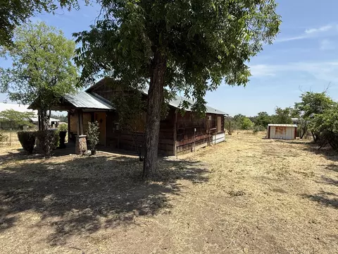 Exterior - 6553 Placer Rd, Igo, CA 96047 photo 4 of 8