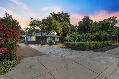 1949 Montana Ave, Shasta Lake, CA 96019