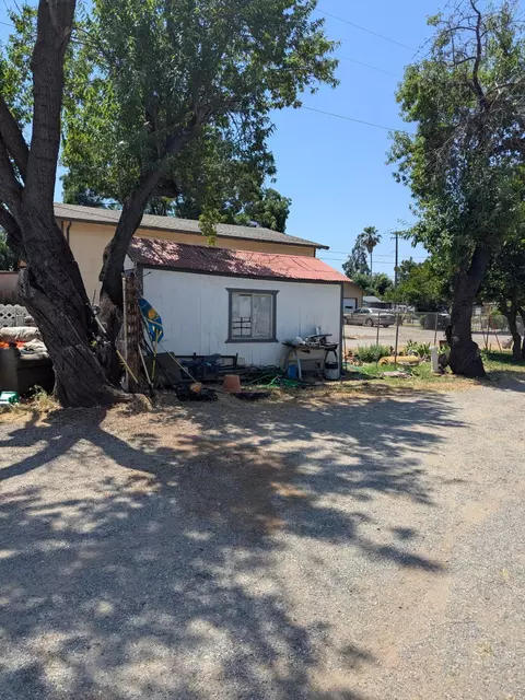 90 SE Gurnsey Ave, Red Bluff, CA 96080 photo 6