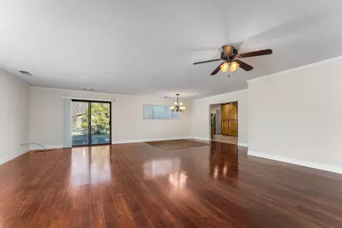 2080 Winchester Pl, Redding, CA 96001 photo 22