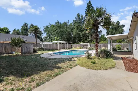 2439 Castlewood Dr, Redding, CA 96002 photo 36
