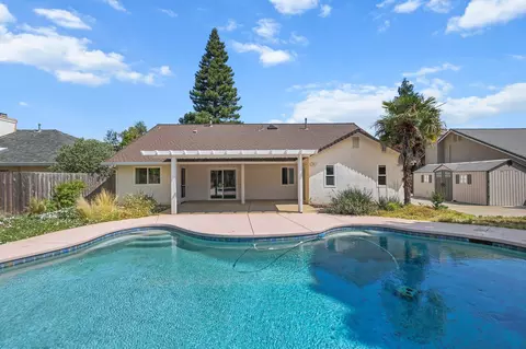 2439 Castlewood Dr, Redding, CA 96002 photo 34
