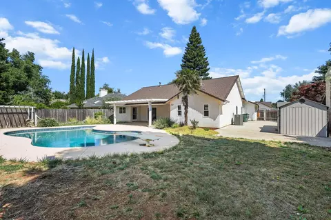 2439 Castlewood Dr, Redding, CA 96002 photo 37