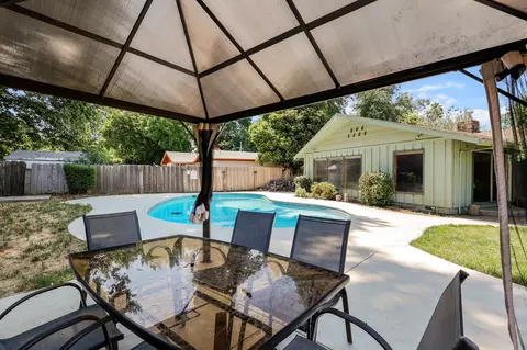 Exterior - 3371 Bardick Rd, Anderson, CA 96007 photo 6 of 11