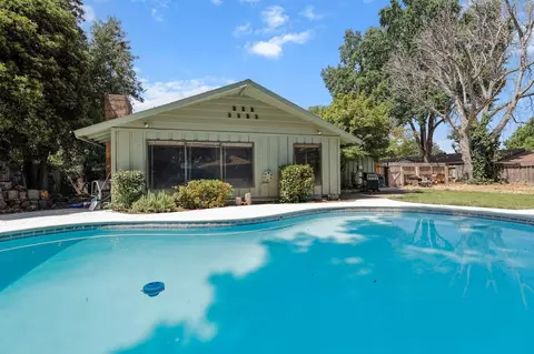 Exterior - 3371 Bardick Rd, Anderson, CA 96007 photo 7 of 11
