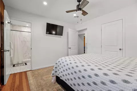 Bedroom - 3371 Bardick Rd, Anderson, CA 96007 photo 5 of 5