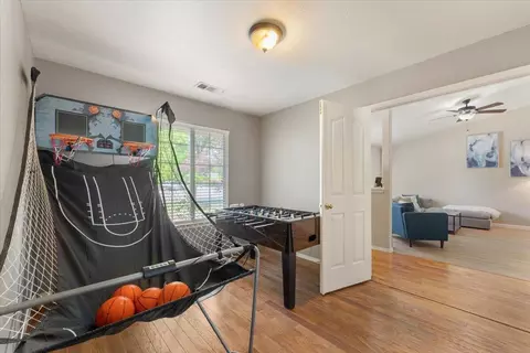 Other - 978 Fountain Cir, Redding, CA 96003 photo 5 of 11