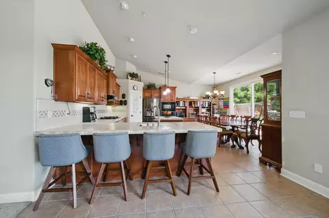 3372 Old Lantern Dr, Redding, CA 96003 photo 9