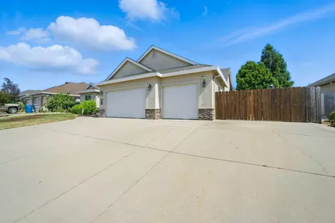 3372 Old Lantern Dr, Redding, CA 96003 photo 37