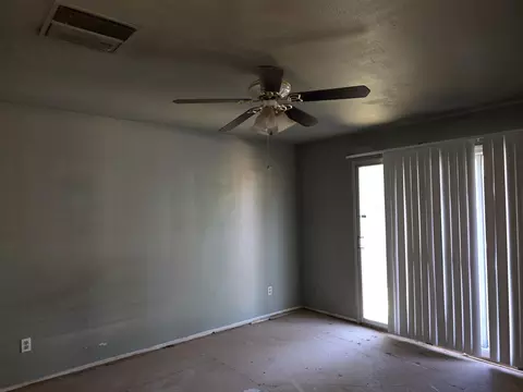 1927 Lindeena Ln, Redding, CA 96002 photo 6