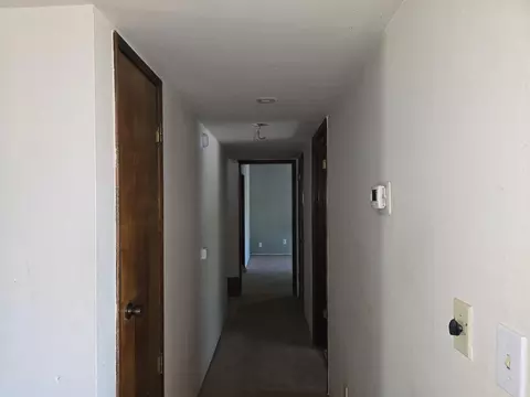 1927 Lindeena Ln, Redding, CA 96002 photo 4