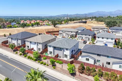 842 Mission De Oro Dr, Redding, CA 96003 photo 7