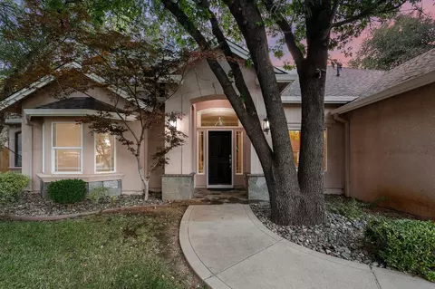 Exterior - 4230 Brittany Dr, Redding, CA 96002 photo 10 of 15