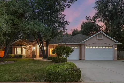 4230 Brittany Dr, Redding, CA 96002