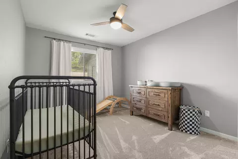Bedroom - 1764 Vinson Dr, Redding, CA 96003 photo 5 of 6