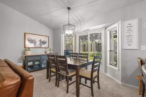 Dining - 1764 Vinson Dr, Redding, CA 96003 photo 1 of 1