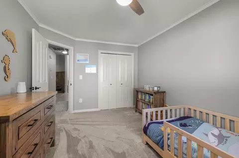 Bedroom - 1764 Vinson Dr, Redding, CA 96003 photo 4 of 6