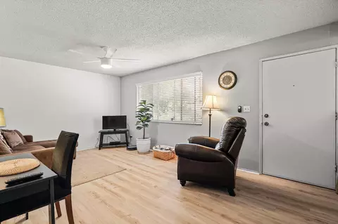 Living - 3921 Mercury Dr, Redding, CA 96002 photo 1 of 3