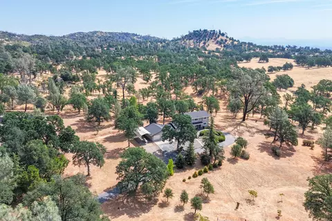 View/Area - 15842 Macleod Dr, Redding, CA 96001 photo 1 of 4