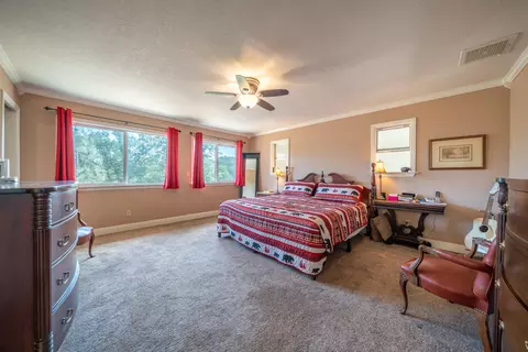 Bedroom - 15842 Macleod Dr, Redding, CA 96001 photo 1 of 3