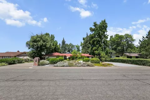 6136 Riverside Dr, Redding, CA 96001 photo 38