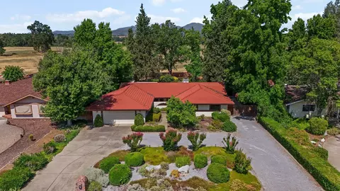 6136 Riverside Dr, Redding, CA 96001 photo 34