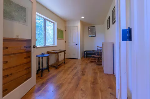 Entry Way - 300 Dirt Rd, Lewiston, CA 96052 photo 2 of 5