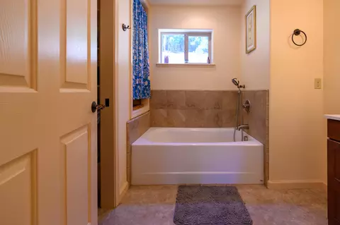 Bath - 300 Dirt Rd, Lewiston, CA 96052 photo 7 of 9
