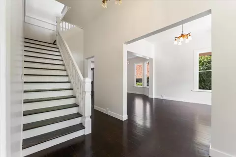 Entry Way - 1764 Chestnut St, Redding, CA 96001 photo 1 of 6