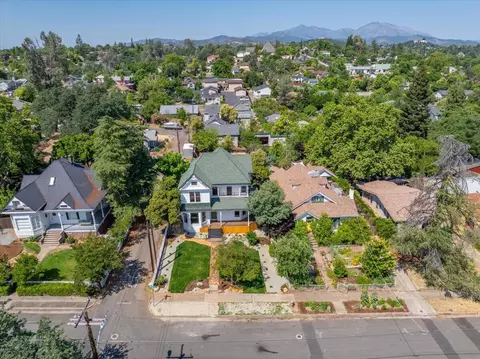 View/Area - 1764 Chestnut St, Redding, CA 96001 photo 5 of 6