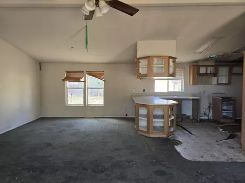 18572 Old Oasis Rd, Redding, CA 96003 photo 4
