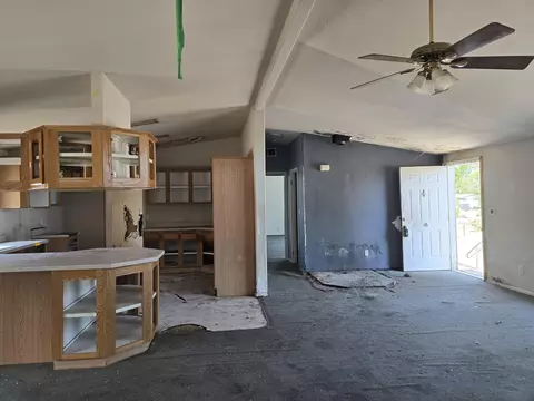18572 Old Oasis Rd, Redding, CA 96003 photo 11