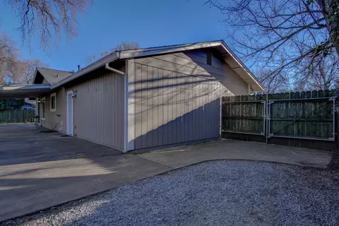 2856 Gunn Ct, Redding, CA 96001 photo 42