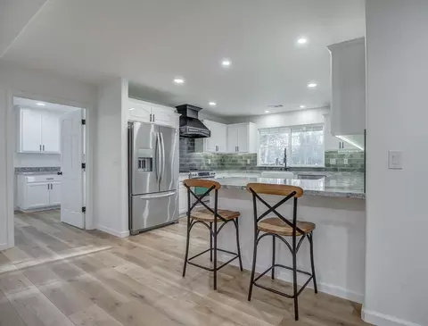 Kitchen - 14300 Molluc Dr, Red Bluff, CA 96080 photo 5 of 5