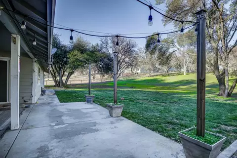 Exterior - 14300 Molluc Dr, Red Bluff, CA 96080 photo 9 of 16