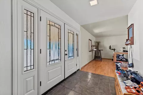 Entry Way - 13185 Montecito Rd, Red Bluff, CA 96080 photo 1 of 1
