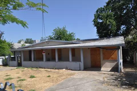 4098 St Patricks Ave, Redding, CA 96003
