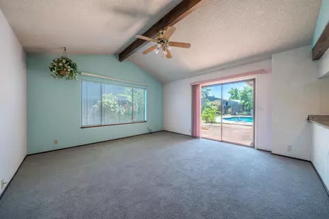 2683 Starlight Blvd, Redding, CA 96001 photo 4