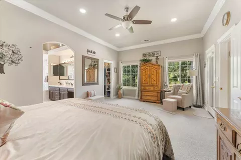 Bedroom - 1750 Player Ct, Redding, CA 96003 photo 3 of 5