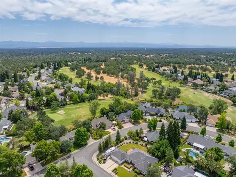 View/Area - 1750 Player Ct, Redding, CA 96003 photo 6 of 10