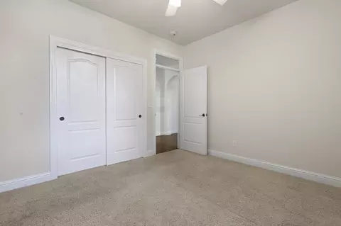 Bedroom - 580 Castenda Dr, Redding, CA 96003 photo 3 of 8